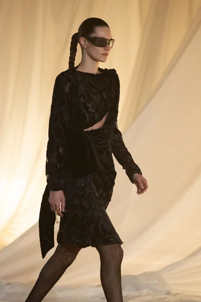Look 79